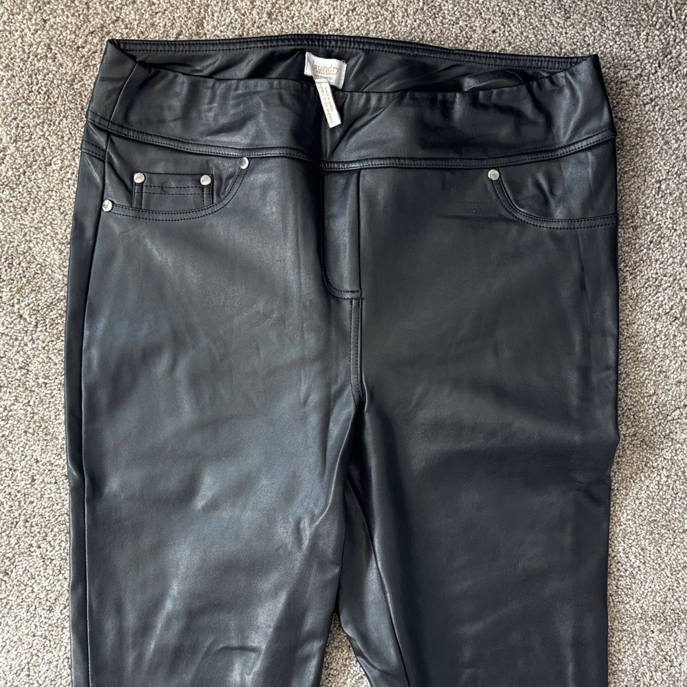 Laundry By Shelli Segal Black Faux Leather Jeggings